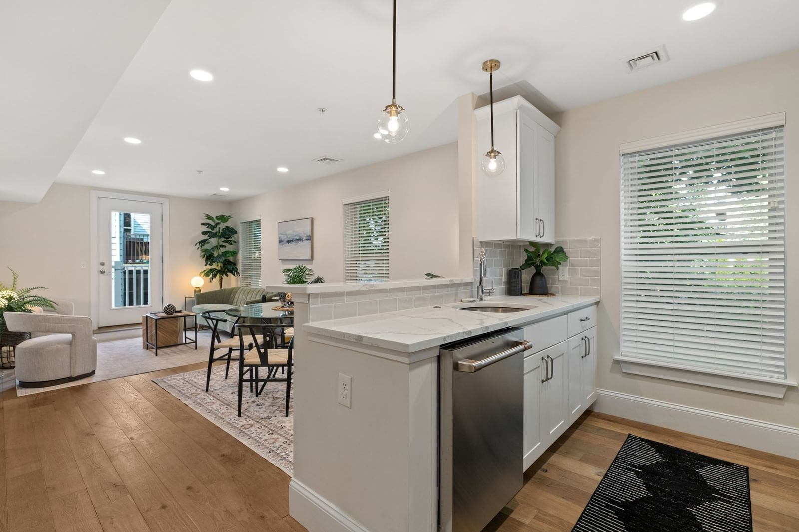 29 Ward St #103 Boston — Photo 8 of 25