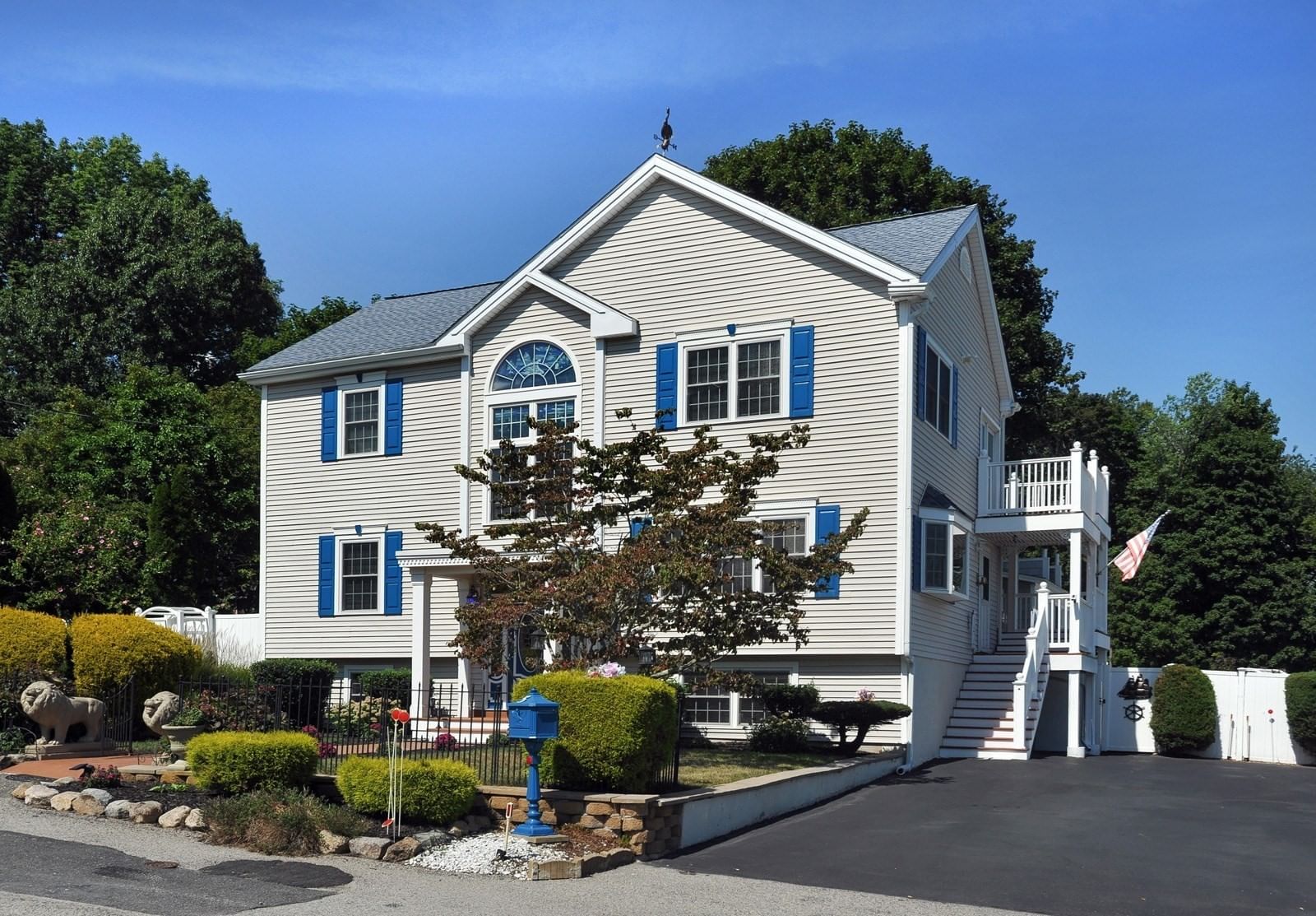 5 Seminole Ave Weymouth — Photo 2 of 42