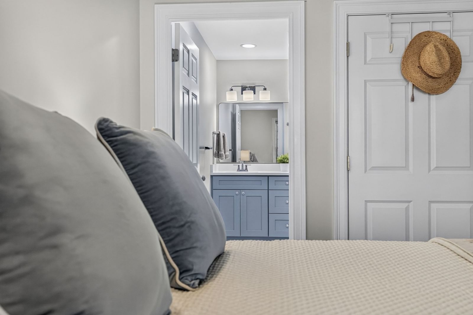 1306 Columbia Road #4C Boston — Photo 14 of 33