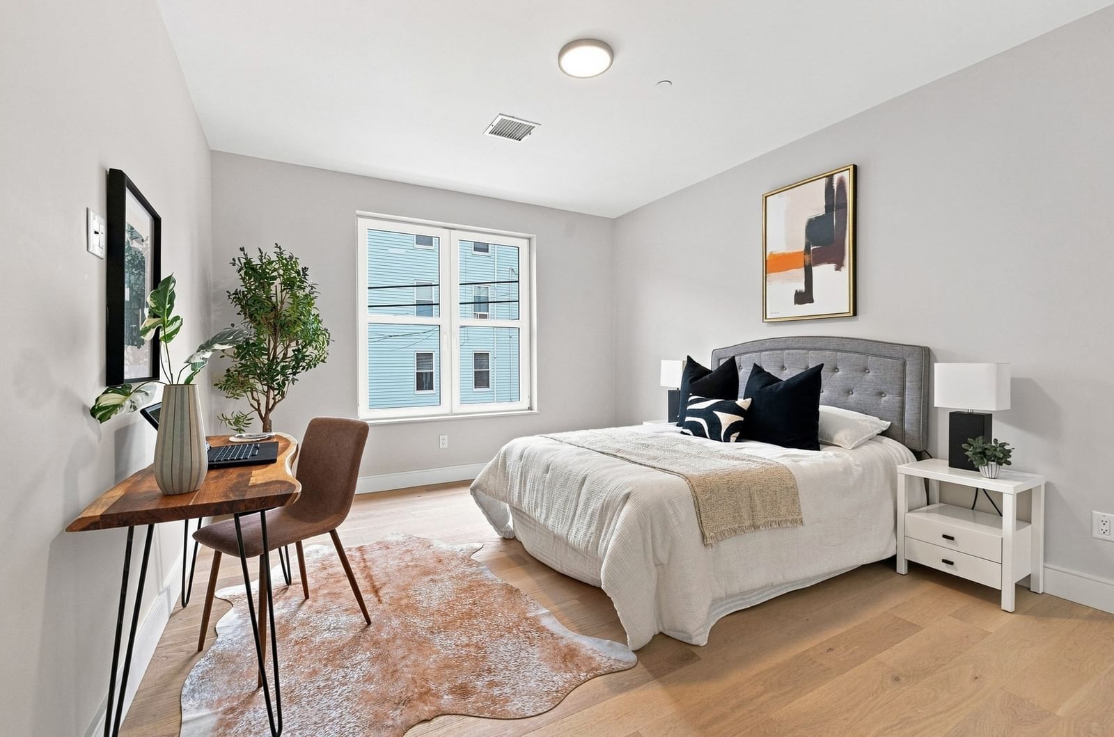 27 Guild Street #202 Boston — Photo 16 of 32