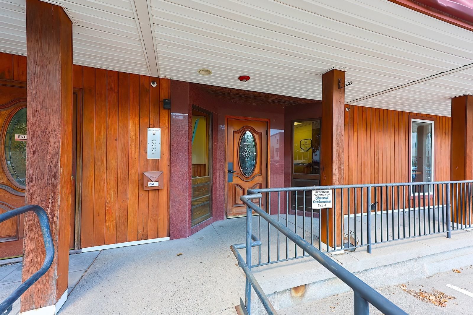 24 Glenwood Avenue #3 Walpole — Photo 4 of 42