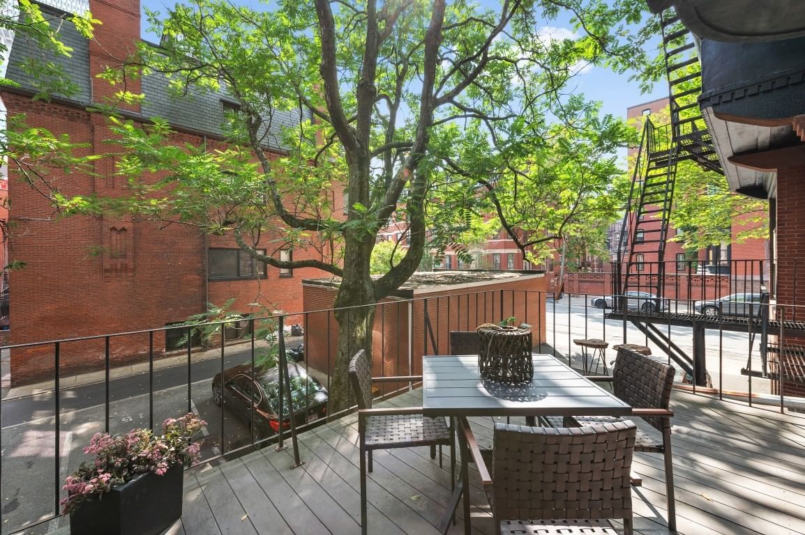 280 Commonwealth Avenue #108 Boston — Photo 14 of 17