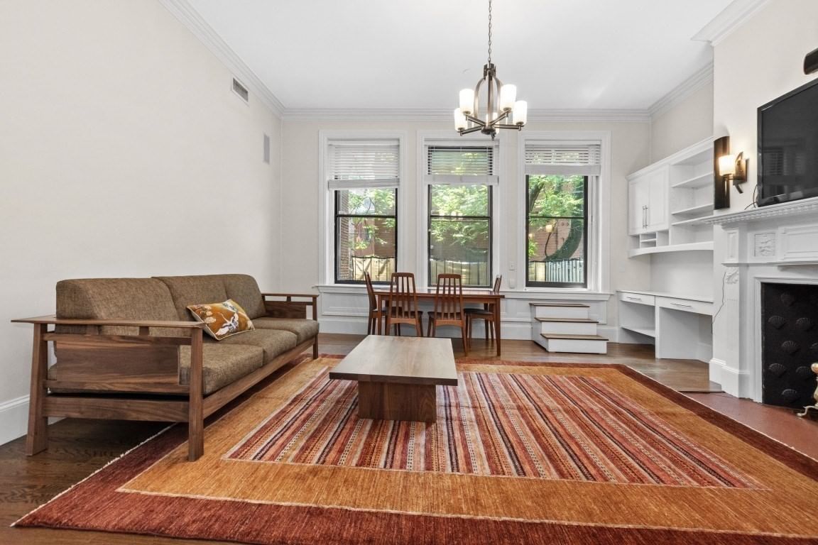 280 Commonwealth Avenue #108 Boston — Photo 4 of 11