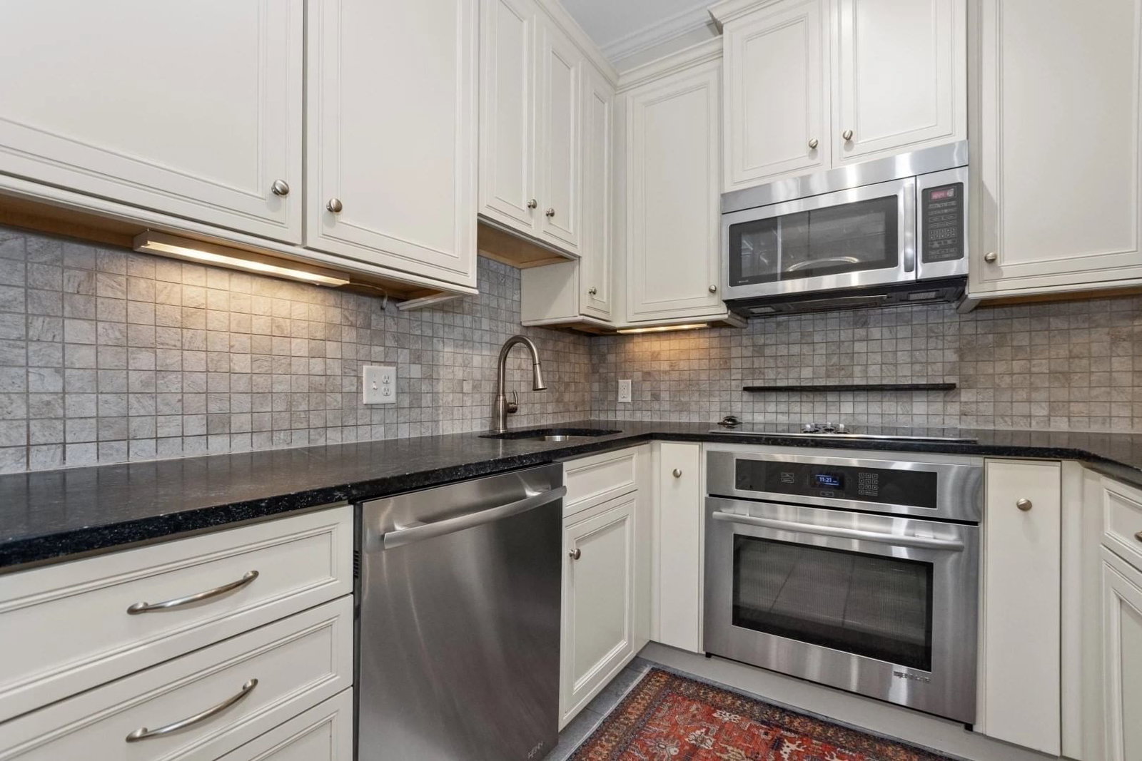 280 Commonwealth Avenue #108 Boston — Photo 5 of 11
