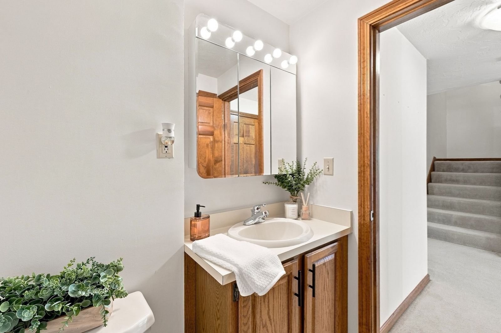 43 Villa Roma Dr #43 Tewksbury — Photo 11 of 42
