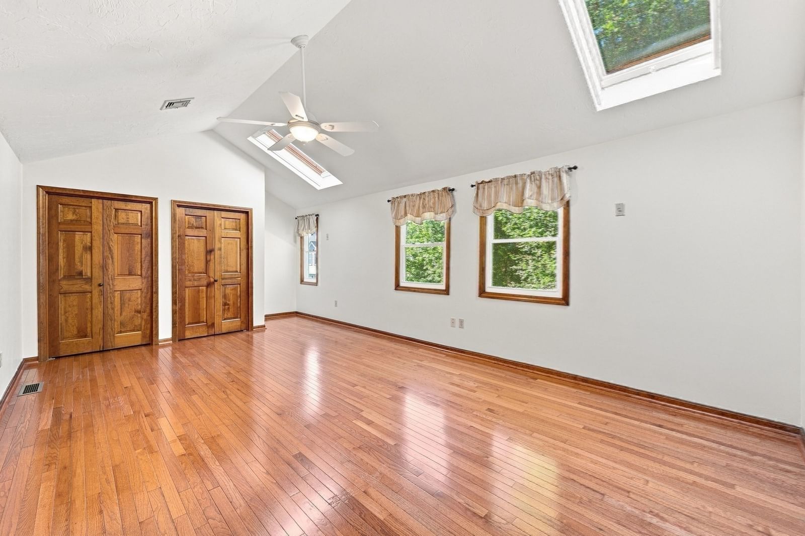 43 Villa Roma Dr #43 Tewksbury — Photo 35 of 42