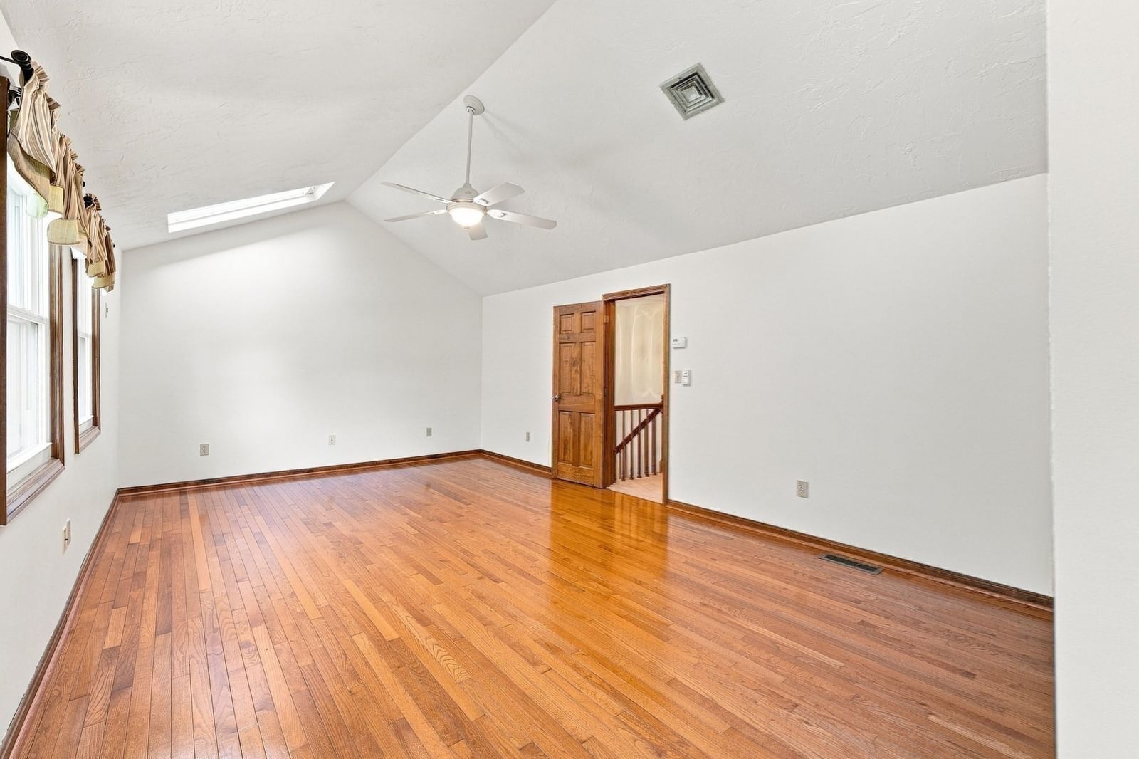 43 Villa Roma Dr #43 Tewksbury — Photo 37 of 42
