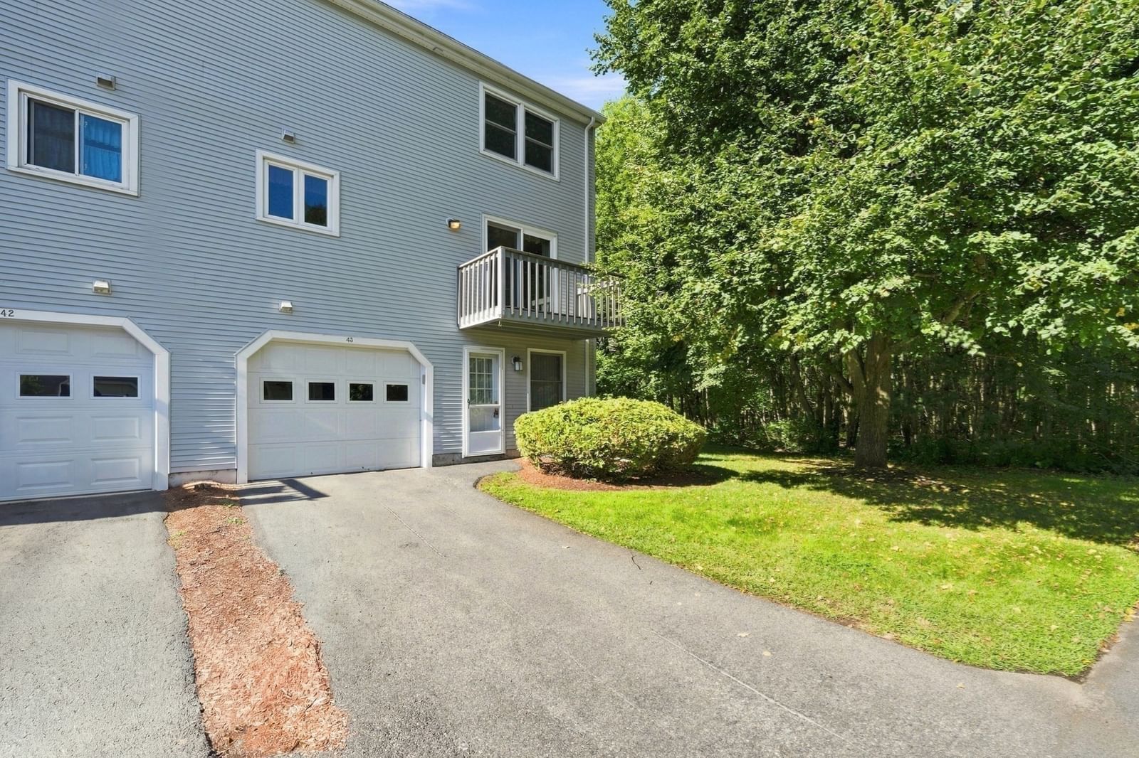 43 Villa Roma Dr #43 Tewksbury — Photo 40 of 42