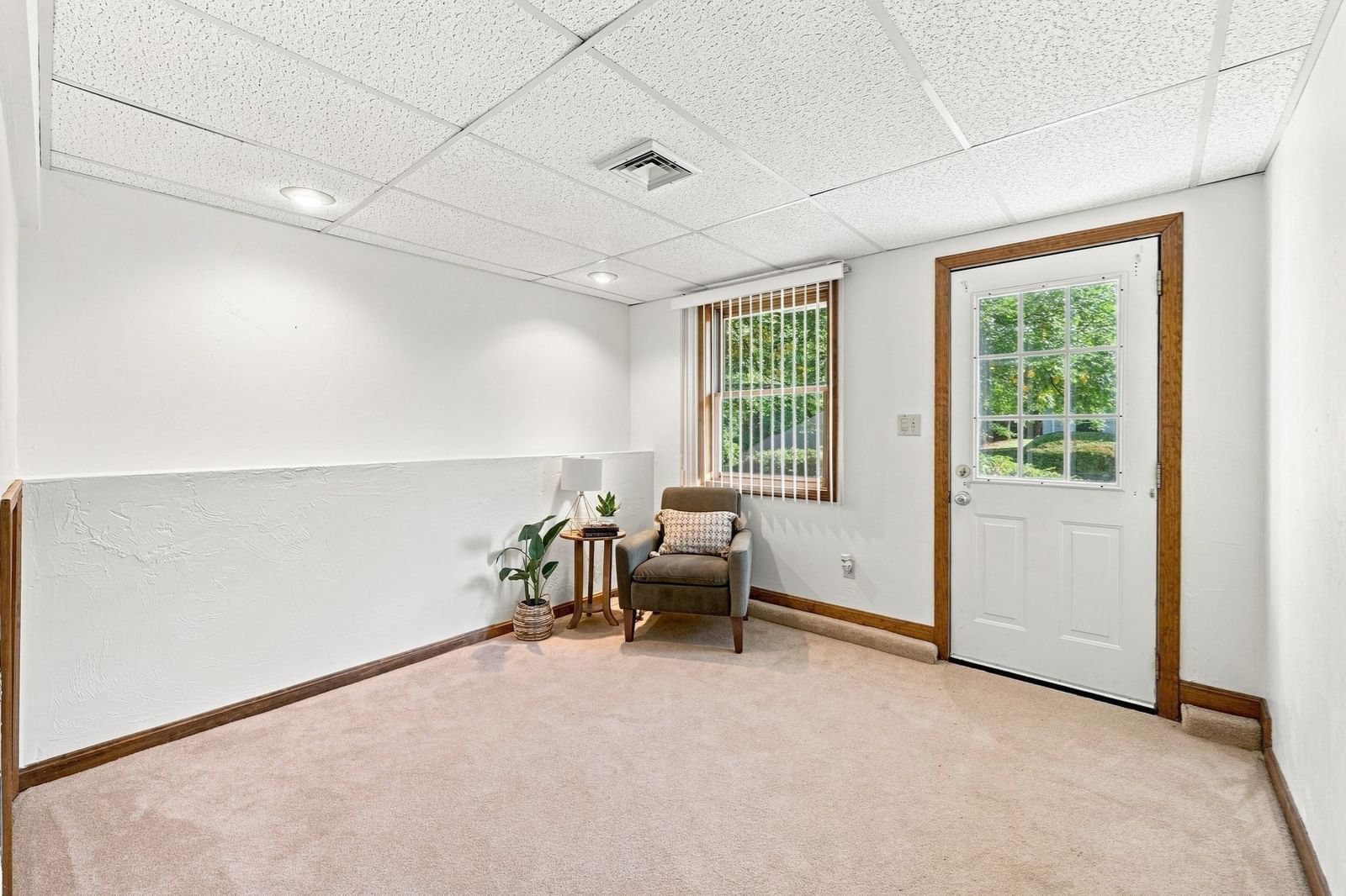 43 Villa Roma Dr #43 Tewksbury — Photo 5 of 42