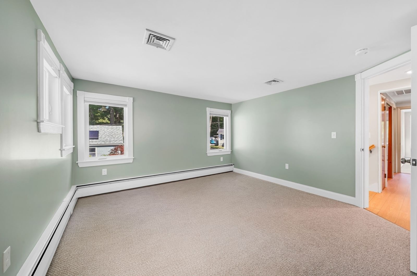 Listing Image 24