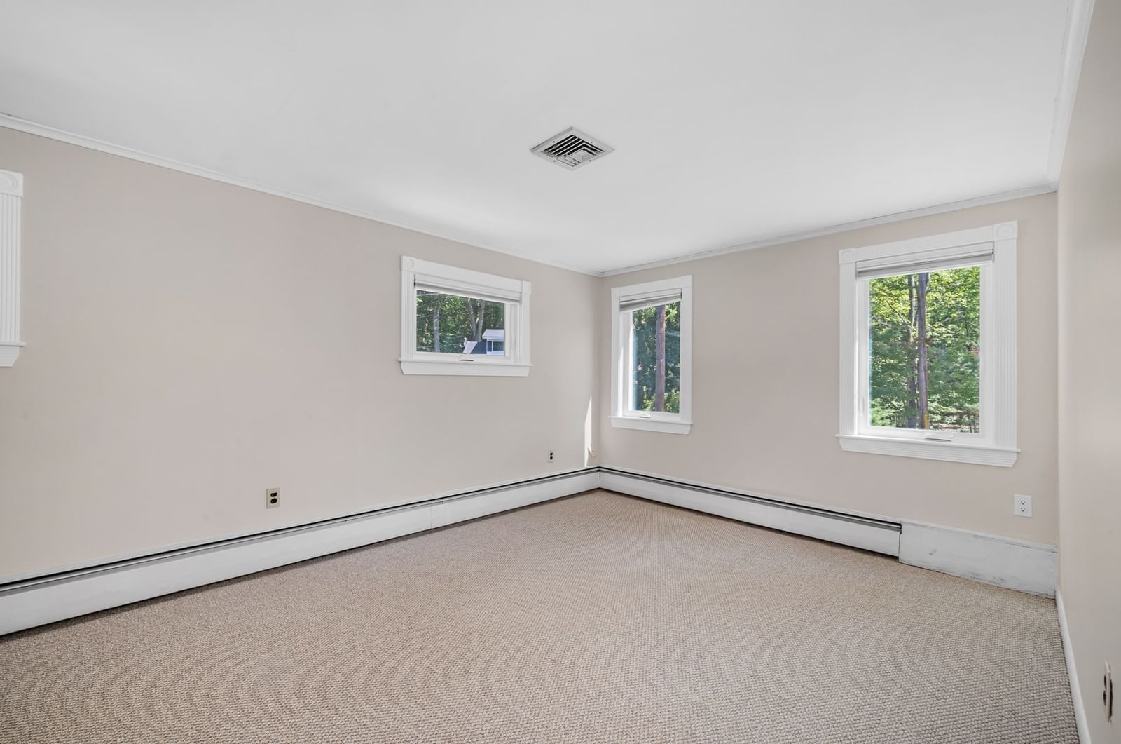 Listing Image 30