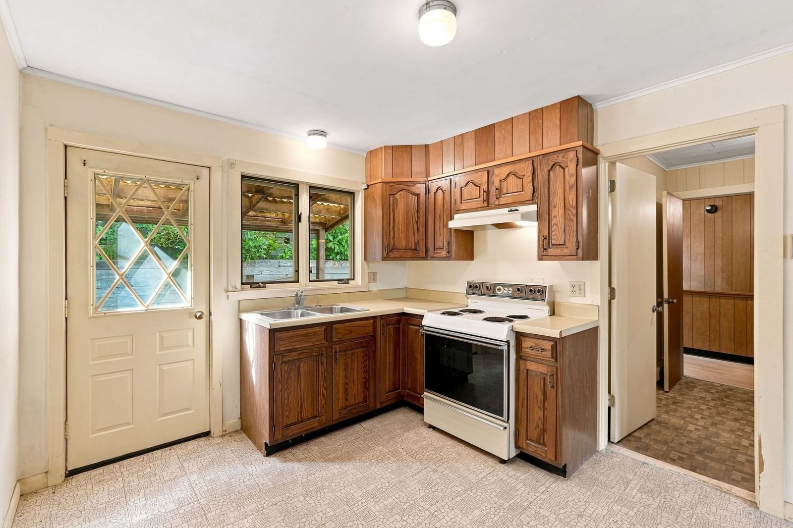 80 Lakeview Rd Shutesbury — Photo 16 of 42