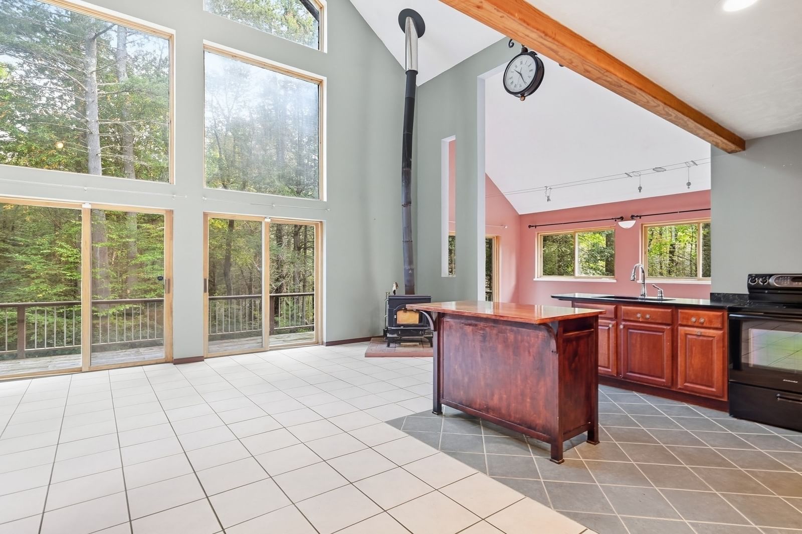 21 Stone Hill Rd New Salem — Photo 24 of 37