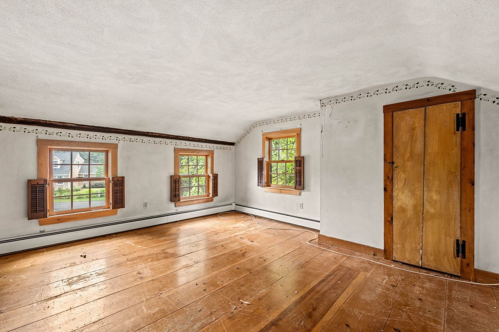 17 Elm St North Reading — Photo 16 of 22