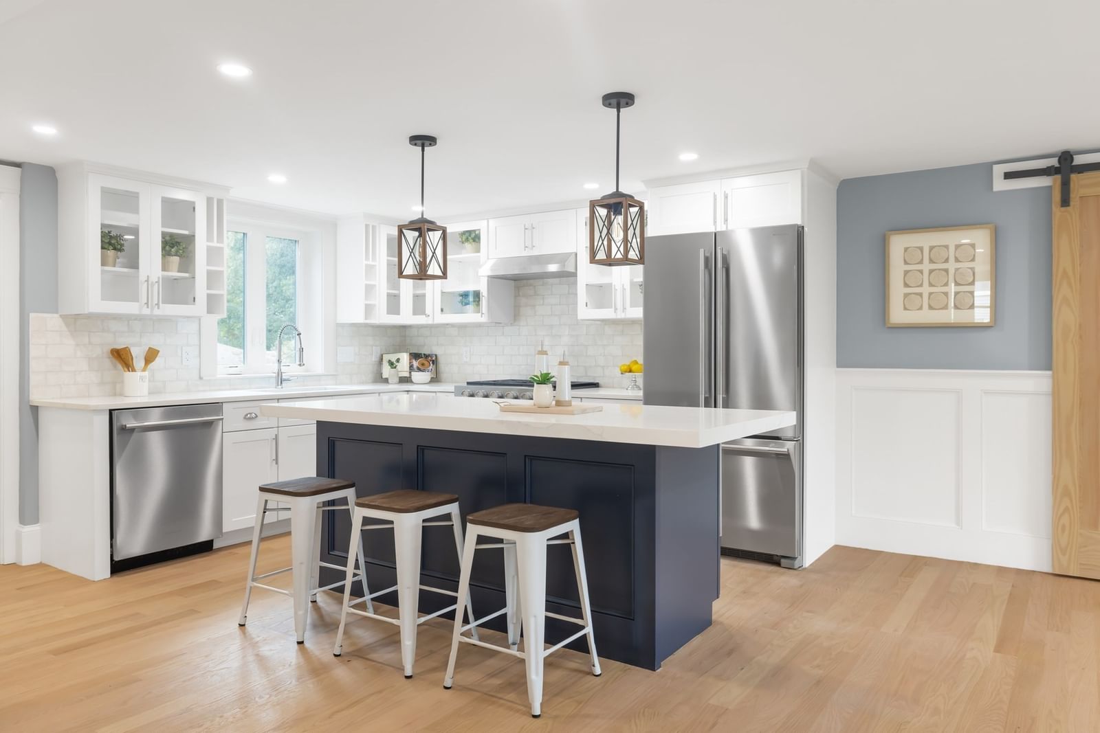 15 Pitts St Natick — Photo 4 of 36