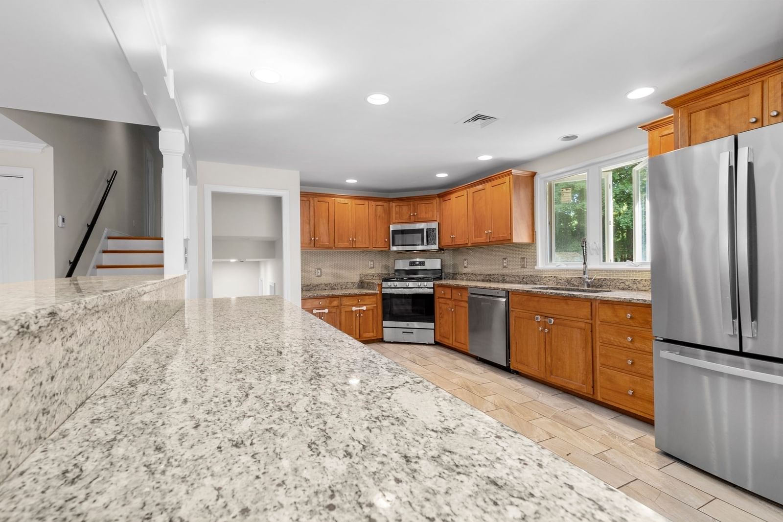 206 Fairview Ave Brockton — Photo 3 of 37