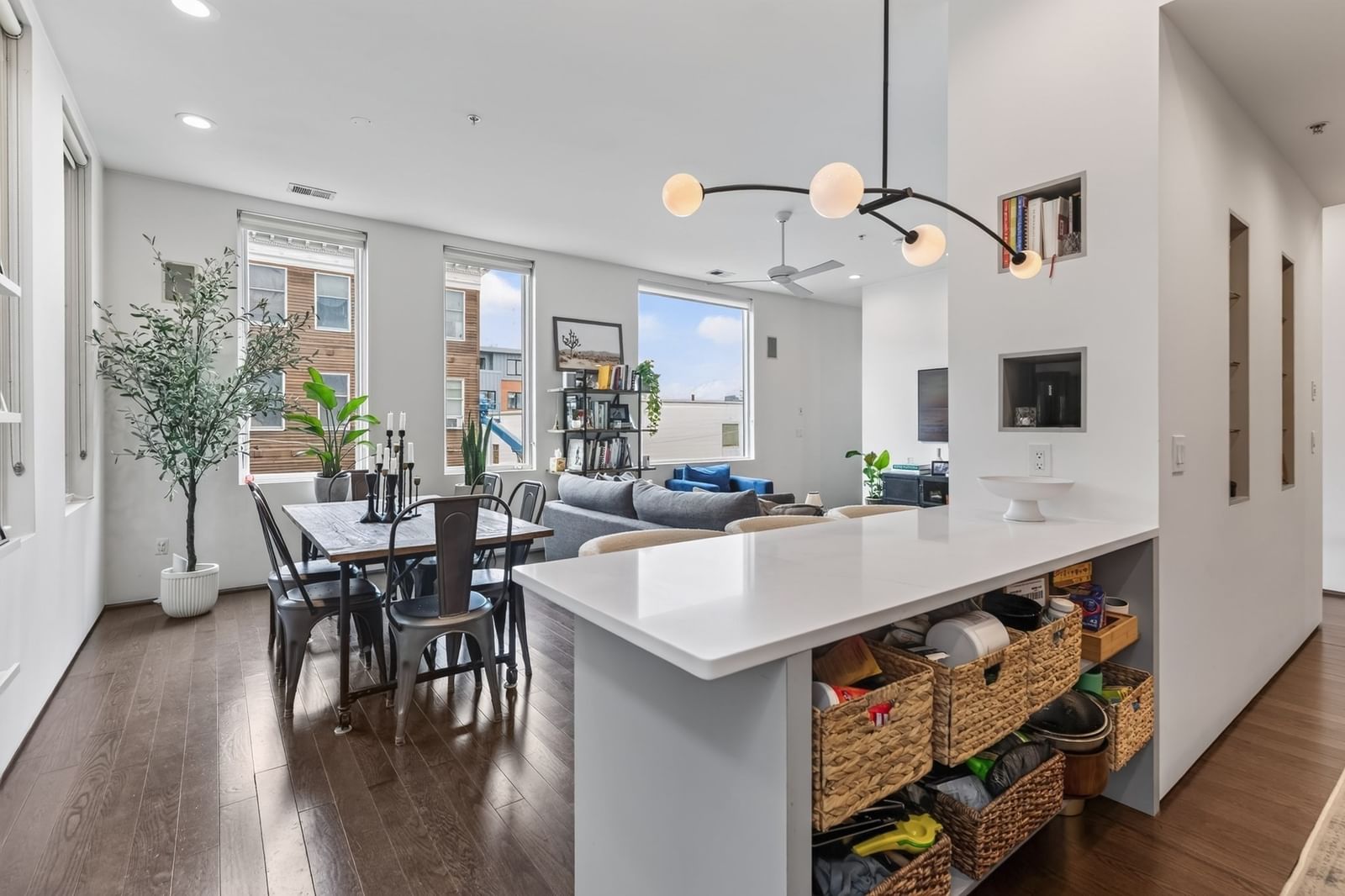 503 East 1st #6 Boston — Photo 12 of 42