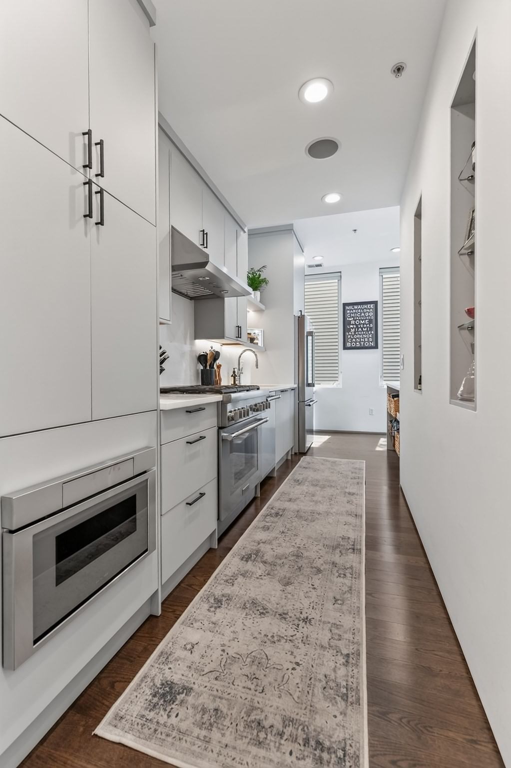 503 East 1st #6 Boston — Photo 17 of 42
