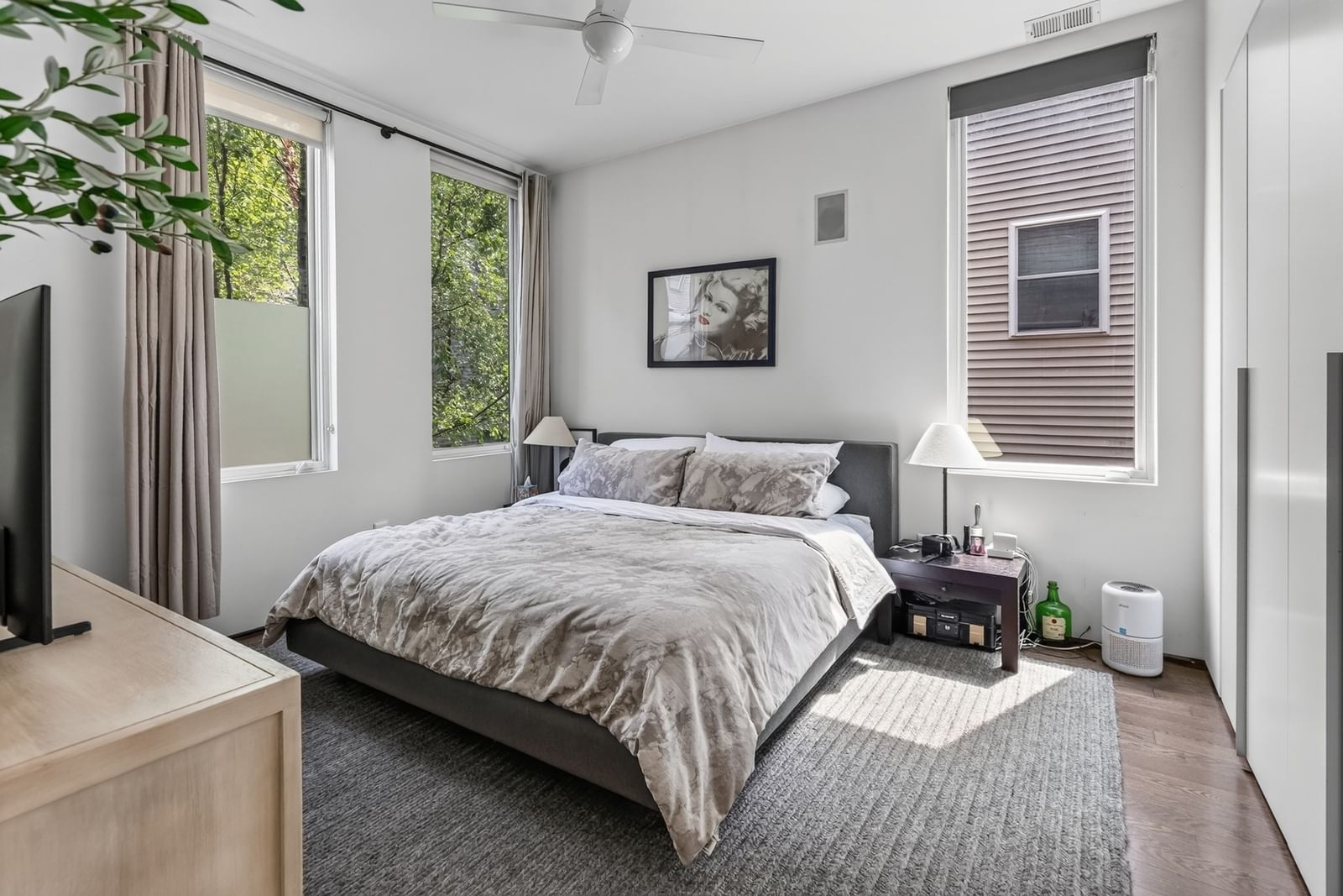 503 East 1st #6 Boston — Photo 21 of 42