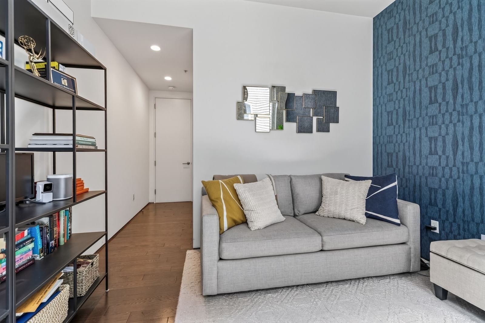 503 East 1st #6 Boston — Photo 27 of 42