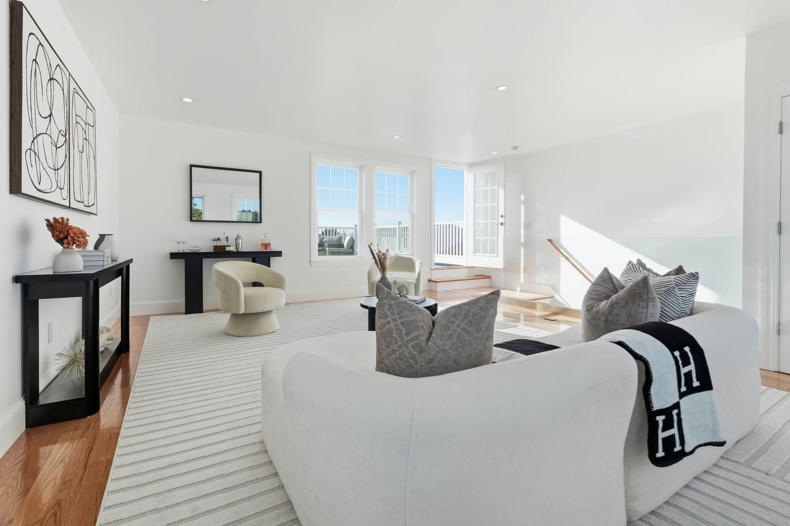 59 Larkin St #2 Revere — Photo 13 of 35