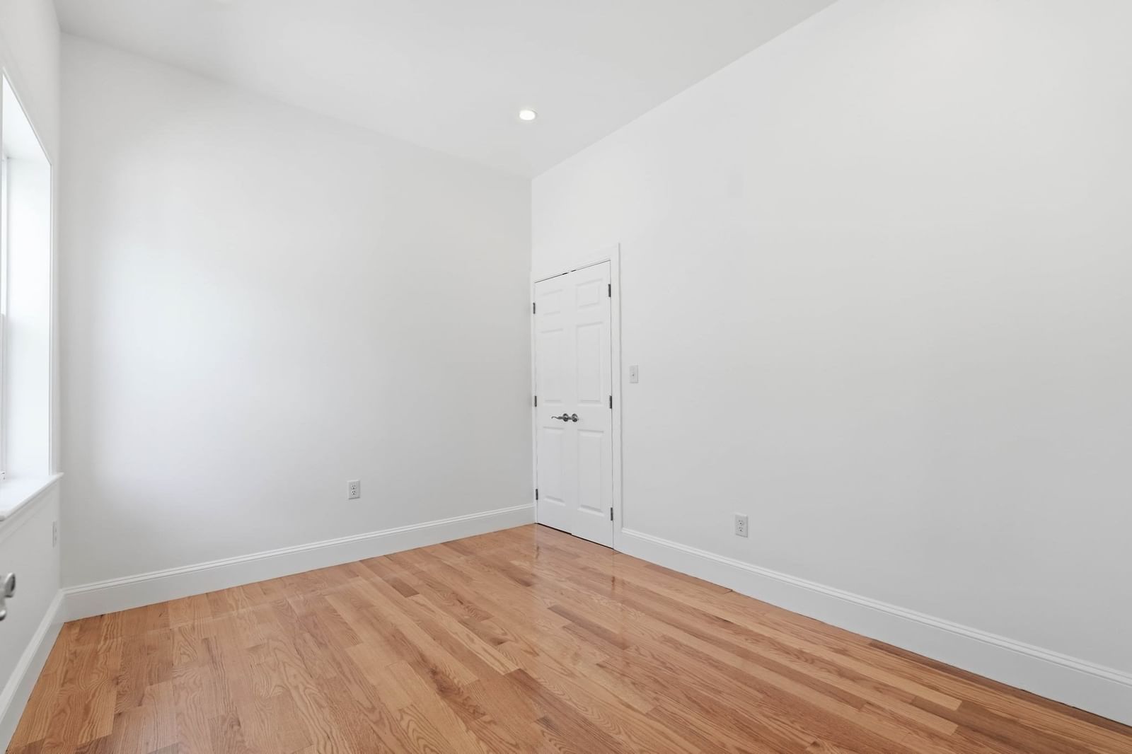 59 Larkin St #2 Revere — Photo 24 of 35