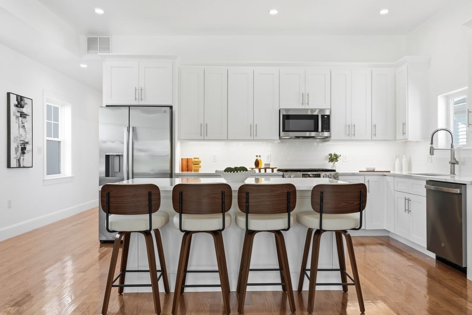 59 Larkin St #2 Revere — Photo 3 of 35