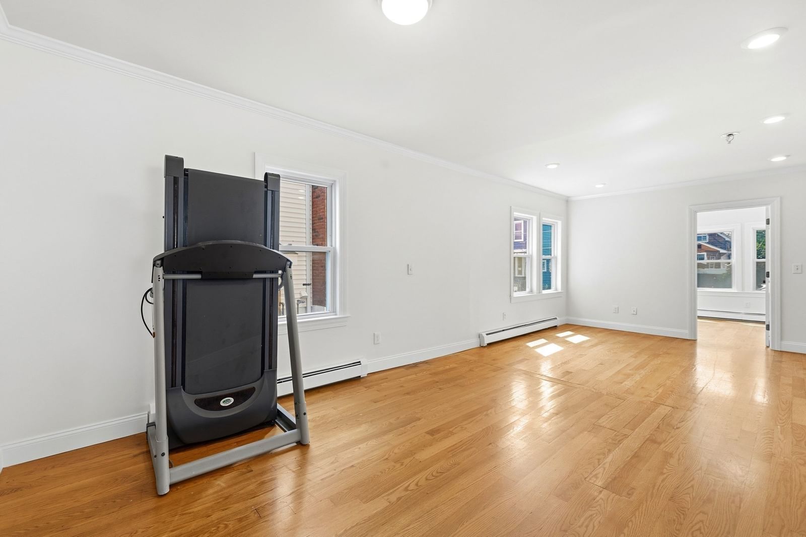 23 Thorndike St Revere — Photo 5 of 24