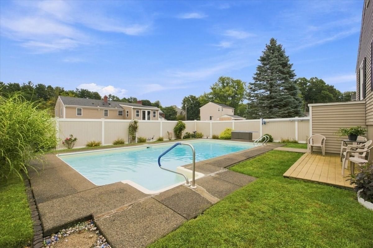 29 Garfield Ave Beverly — Photo 33 of 35