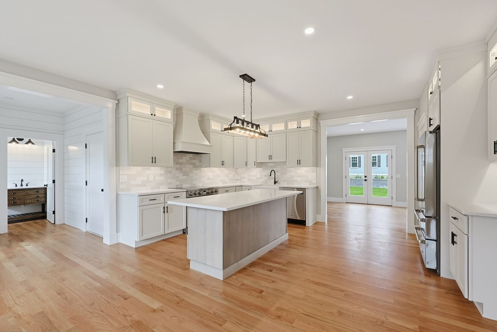 37L Poquanticut Ave #L Easton — Photo 12 of 29