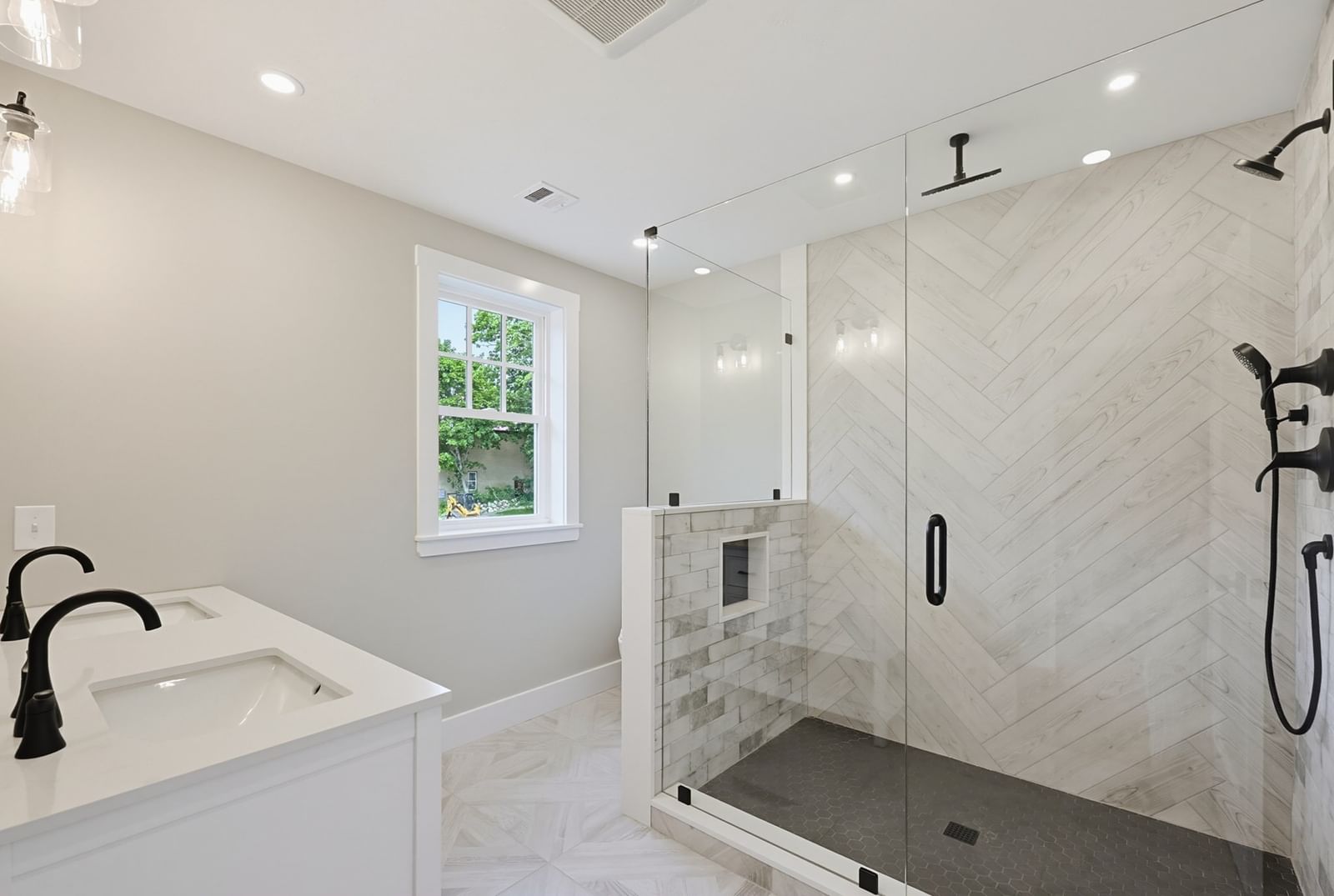 37L Poquanticut Ave #L Easton — Photo 27 of 29
