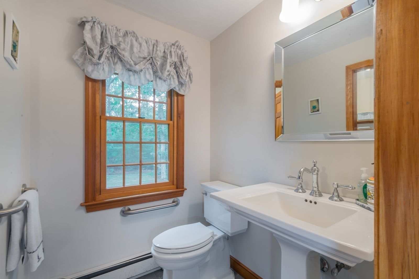 85 Andrews Way Plymouth — Photo 16 of 37