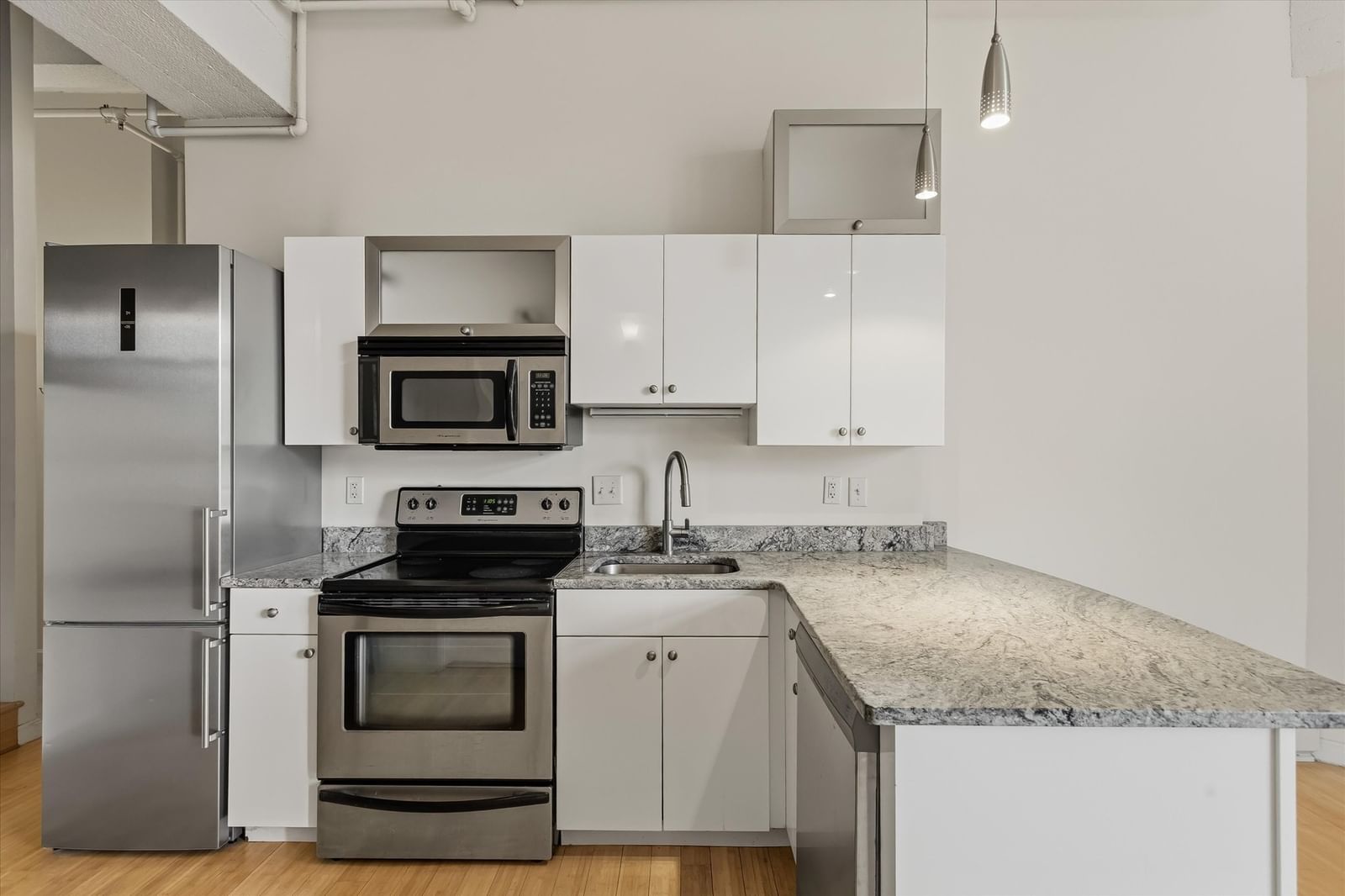 12 Stoneholm Street #524 Boston — Photo 2 of 33