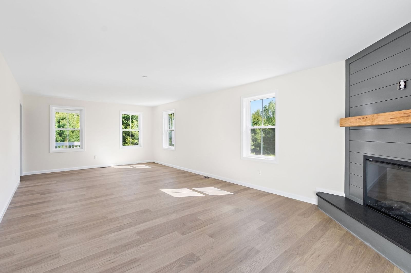 38 Hemlock Street Douglas — Photo 11 of 42