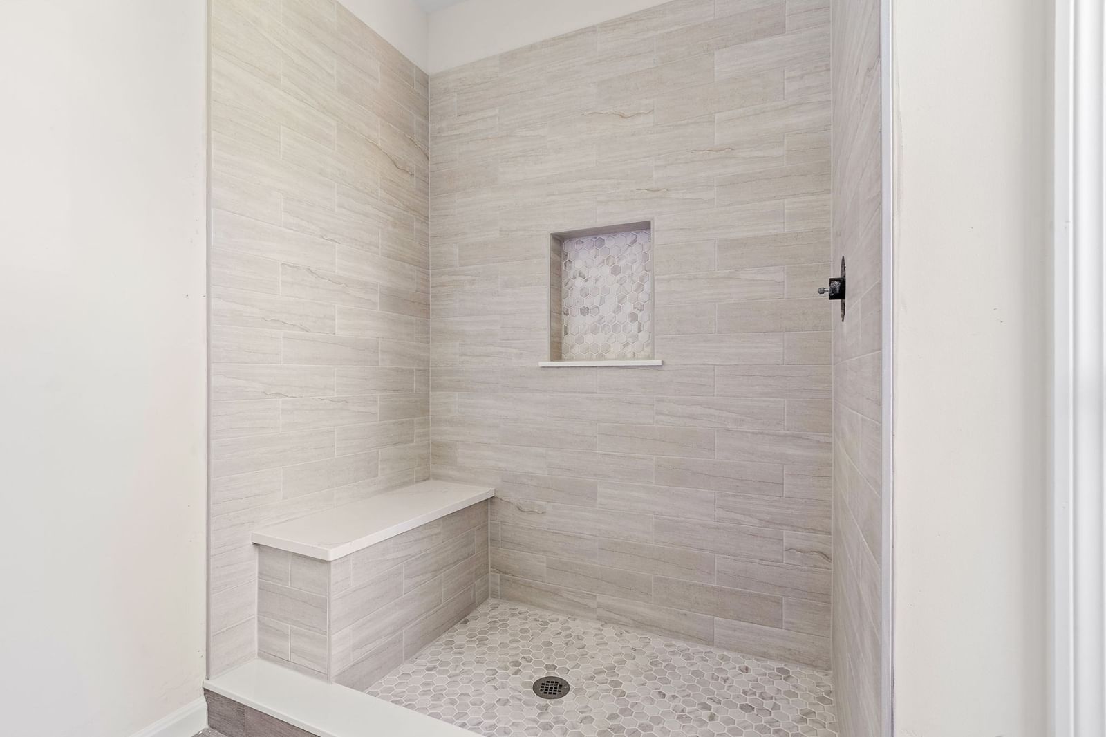 38 Hemlock Street Douglas — Photo 28 of 42