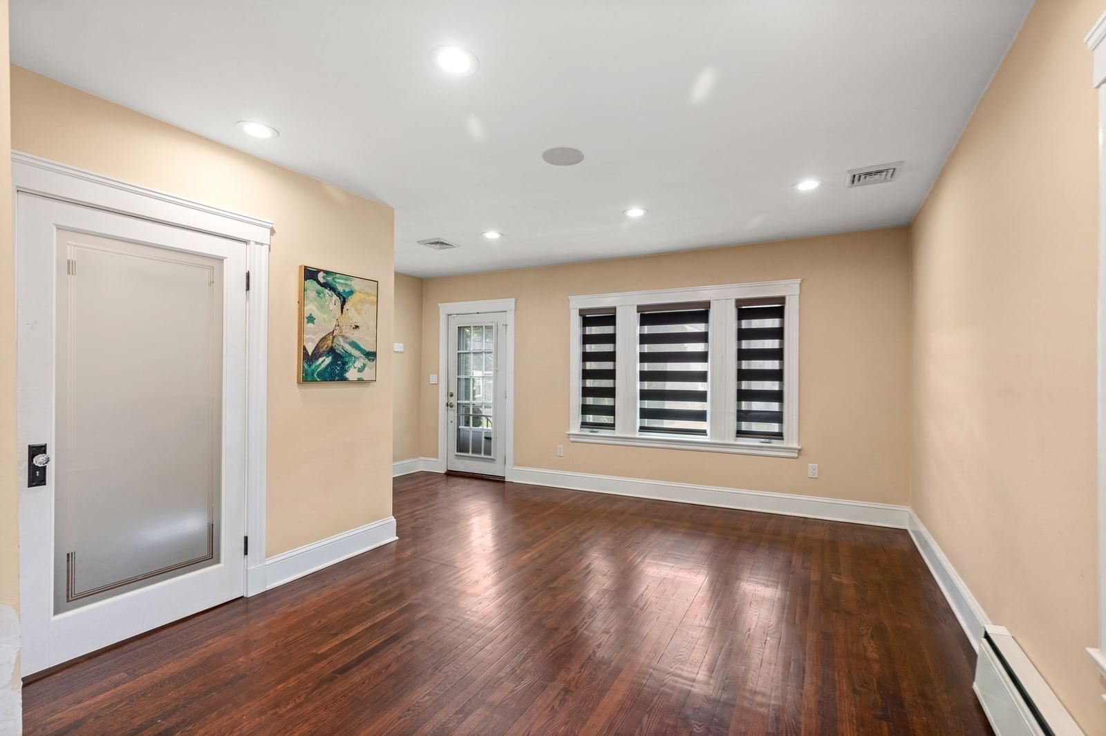 34 Farrington Ave Dedham — Photo 11 of 33