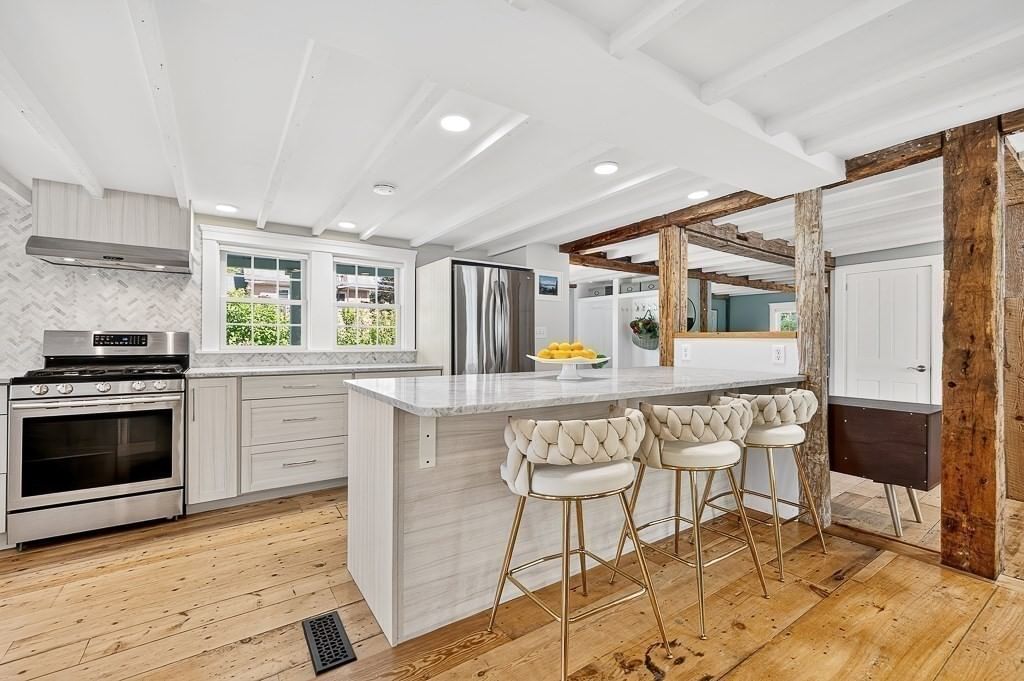 9 Cross St. Westborough — Photo 16 of 42