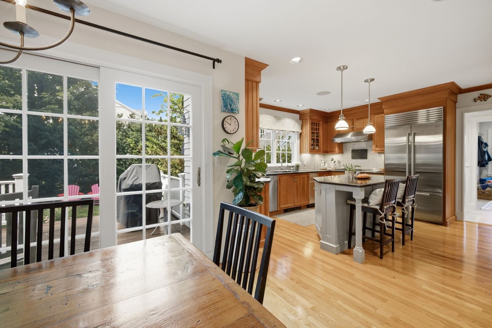 5 Bartlett St Marblehead — Photo 7 of 37