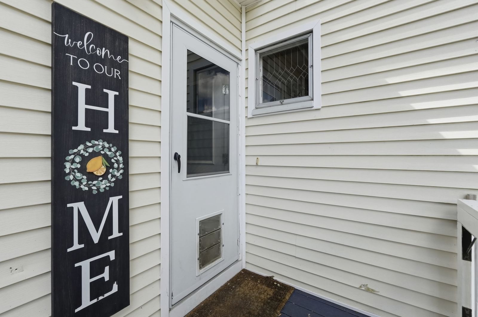 590 Union Street New Bedford — Photo 3 of 25
