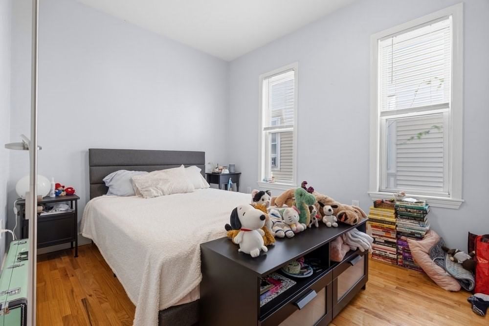 130 Boston St Boston — Photo 18 of 29