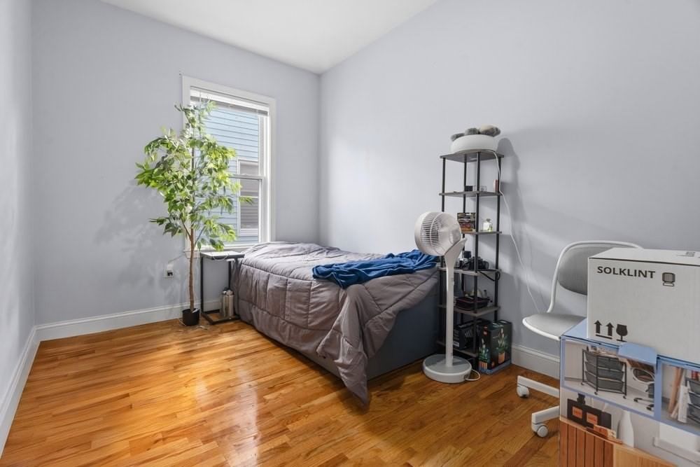 130 Boston St Boston — Photo 19 of 29