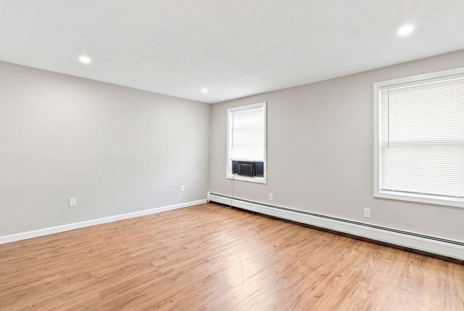 62 N Main St Deerfield — Photo 20 of 40