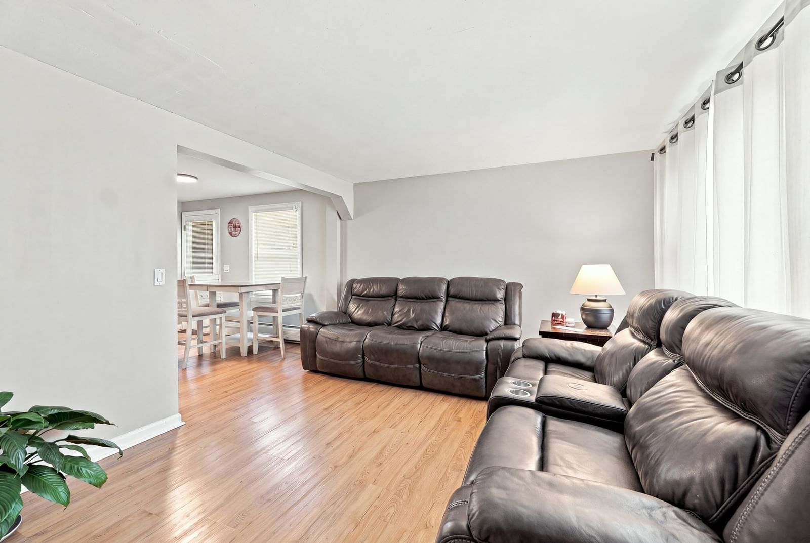 62 N Main St Deerfield — Photo 8 of 40