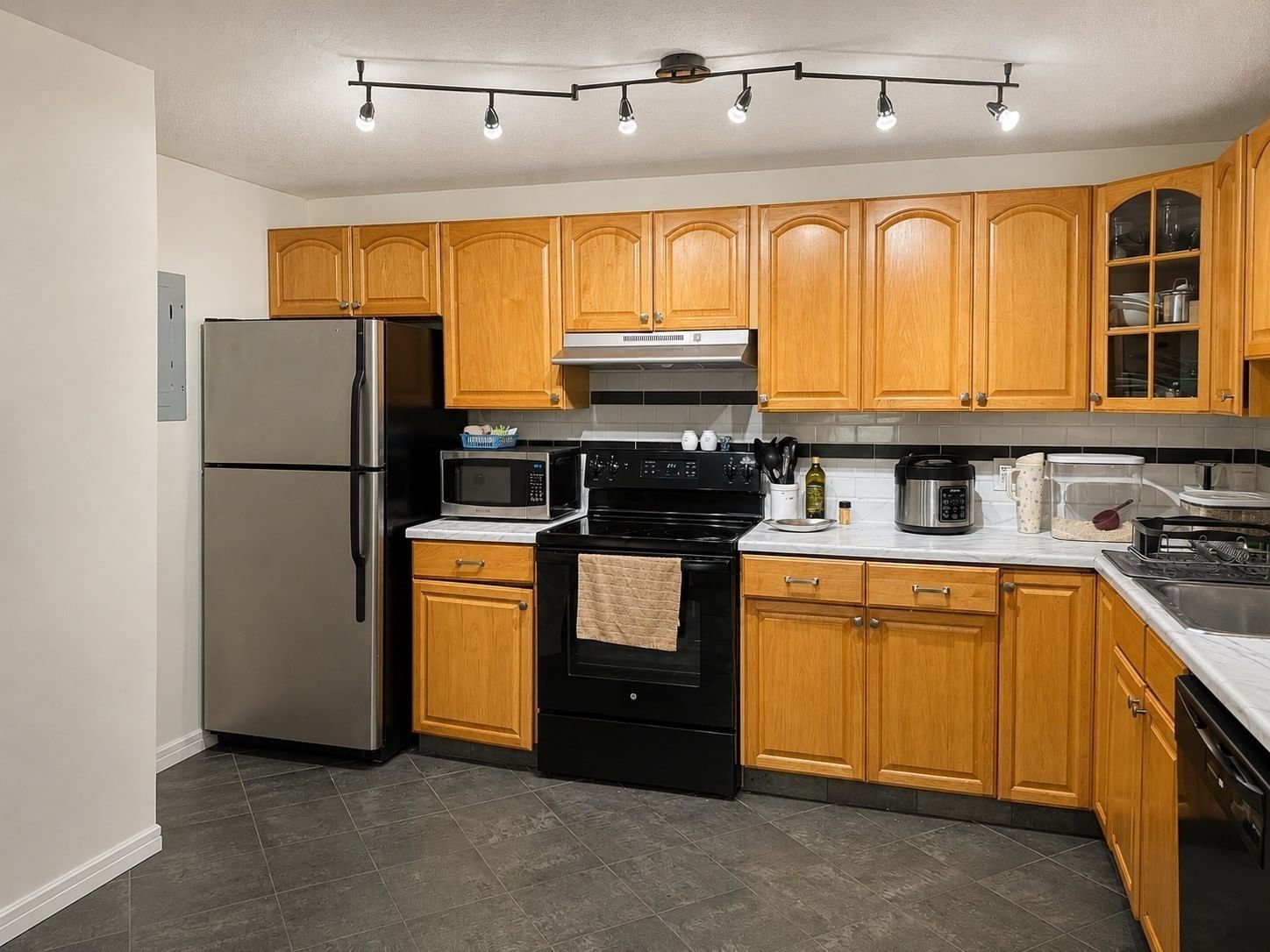 14-A Mayberry Dr #10 Westborough — Photo 2 of 15
