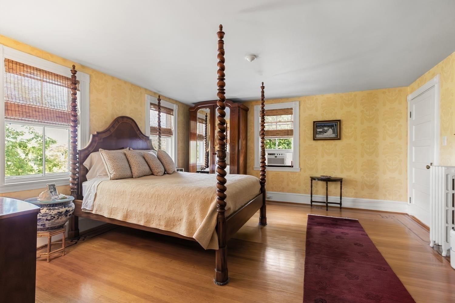 8 Leonard Cir Medford — Photo 18 of 42