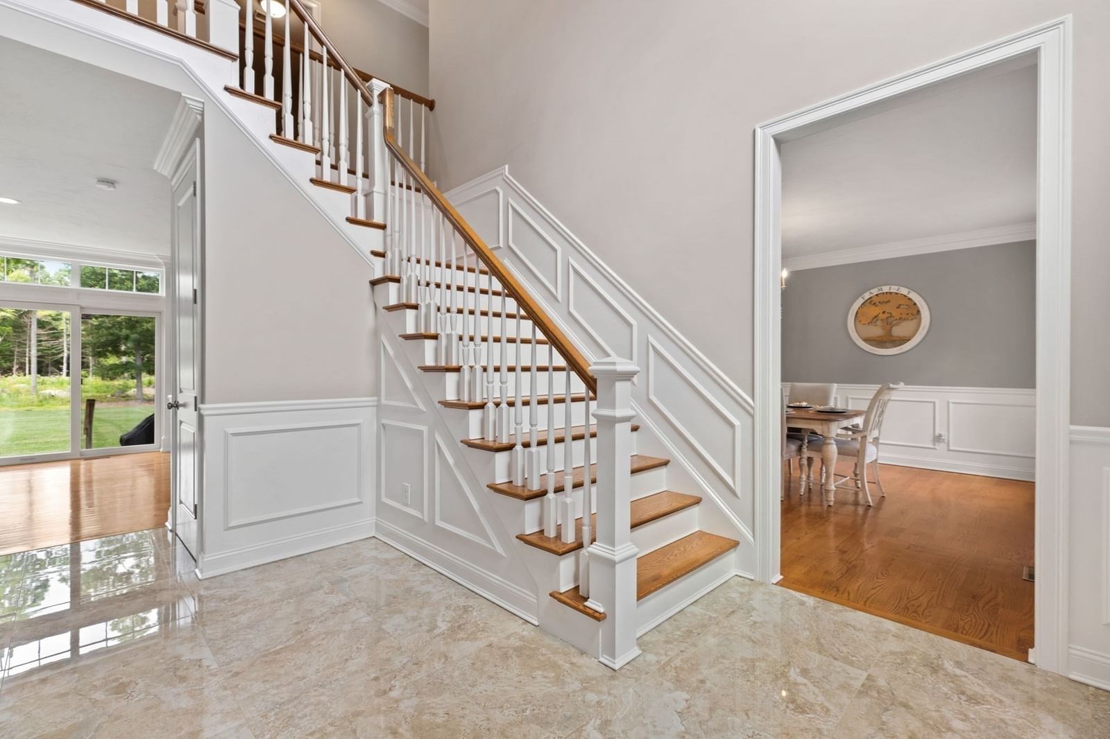 92 Plain St W Berkley — Photo 3 of 40