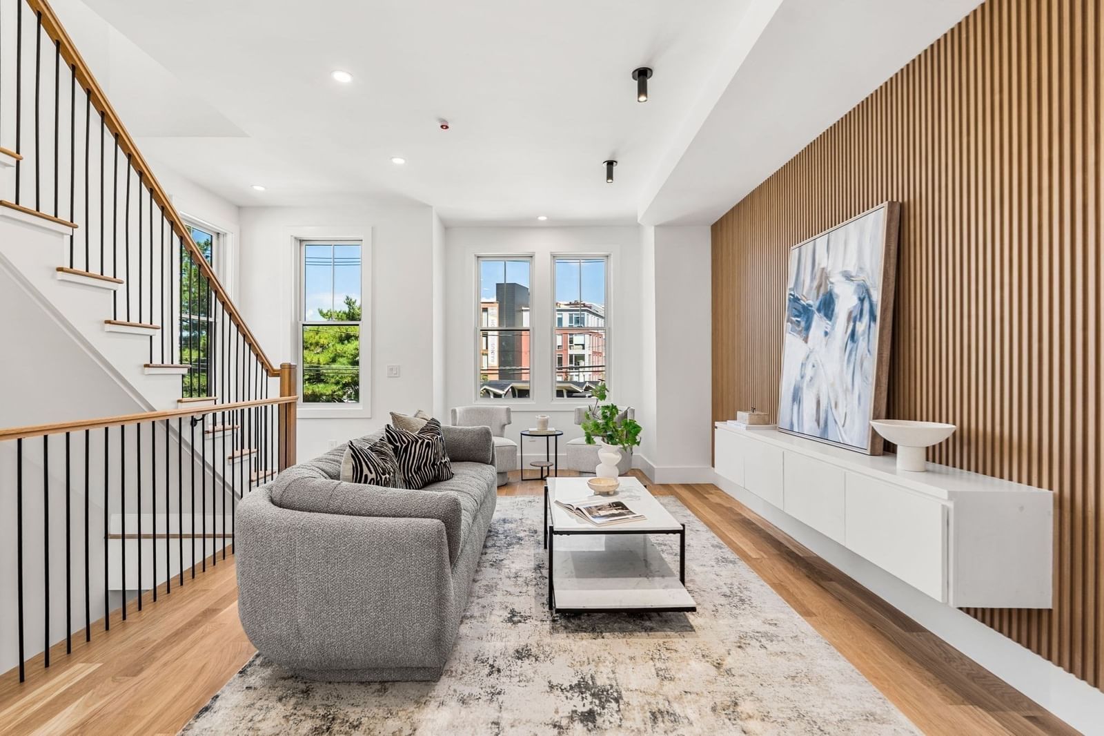 17 Lothrop St #17 Boston — Photo 17 of 36