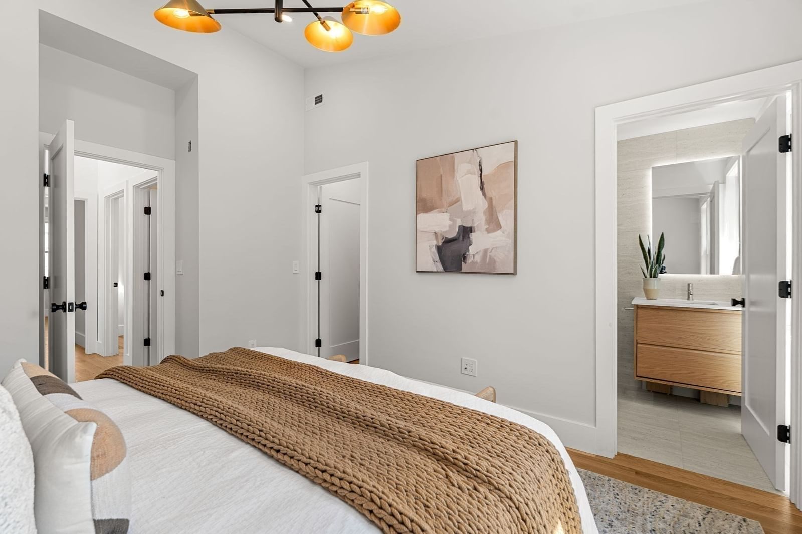 17 Lothrop St #17 Boston — Photo 28 of 36