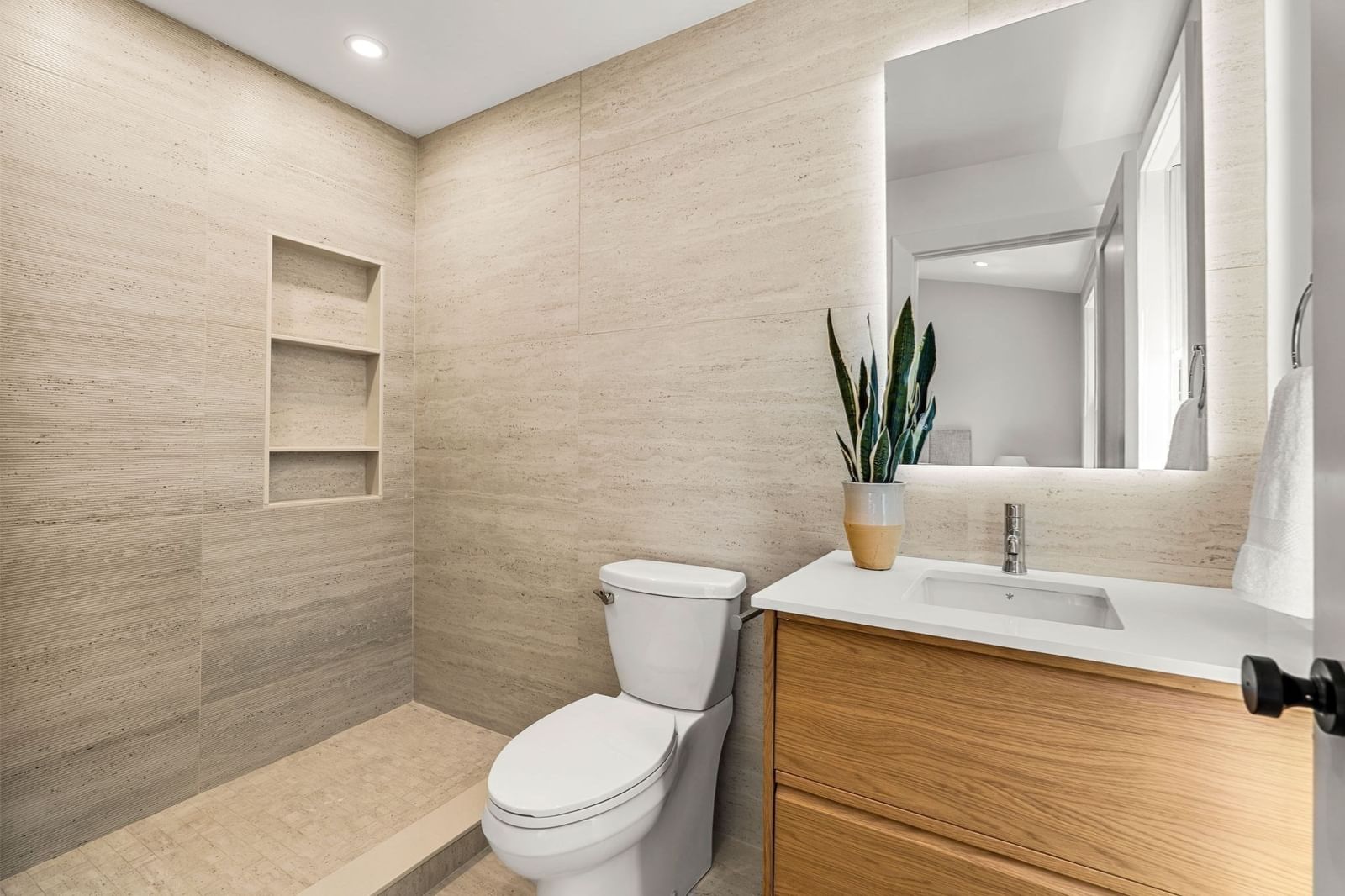 17 Lothrop St #17 Boston — Photo 29 of 36