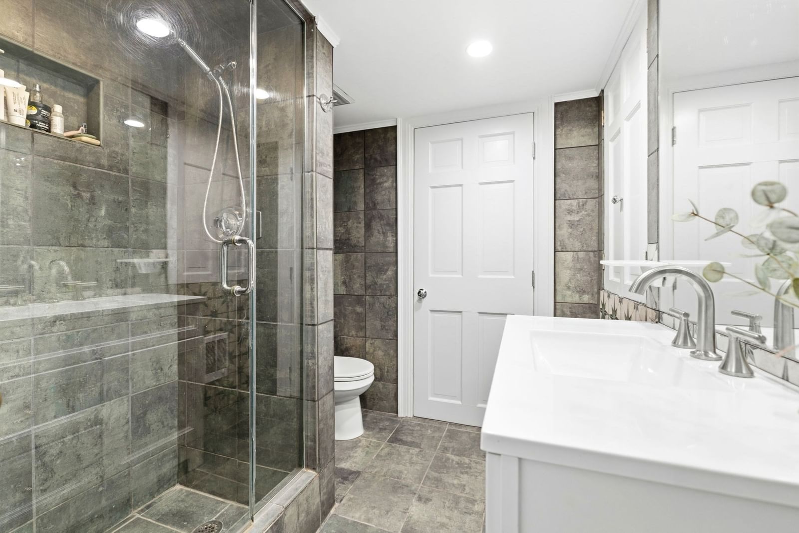 90 Worcester Street #1 Boston — Photo 8 of 12